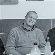 Profesor Nativo con mucha experiencia da clases para FCE, CAE y Proficiency